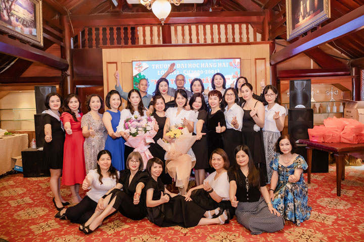 Họp lớp