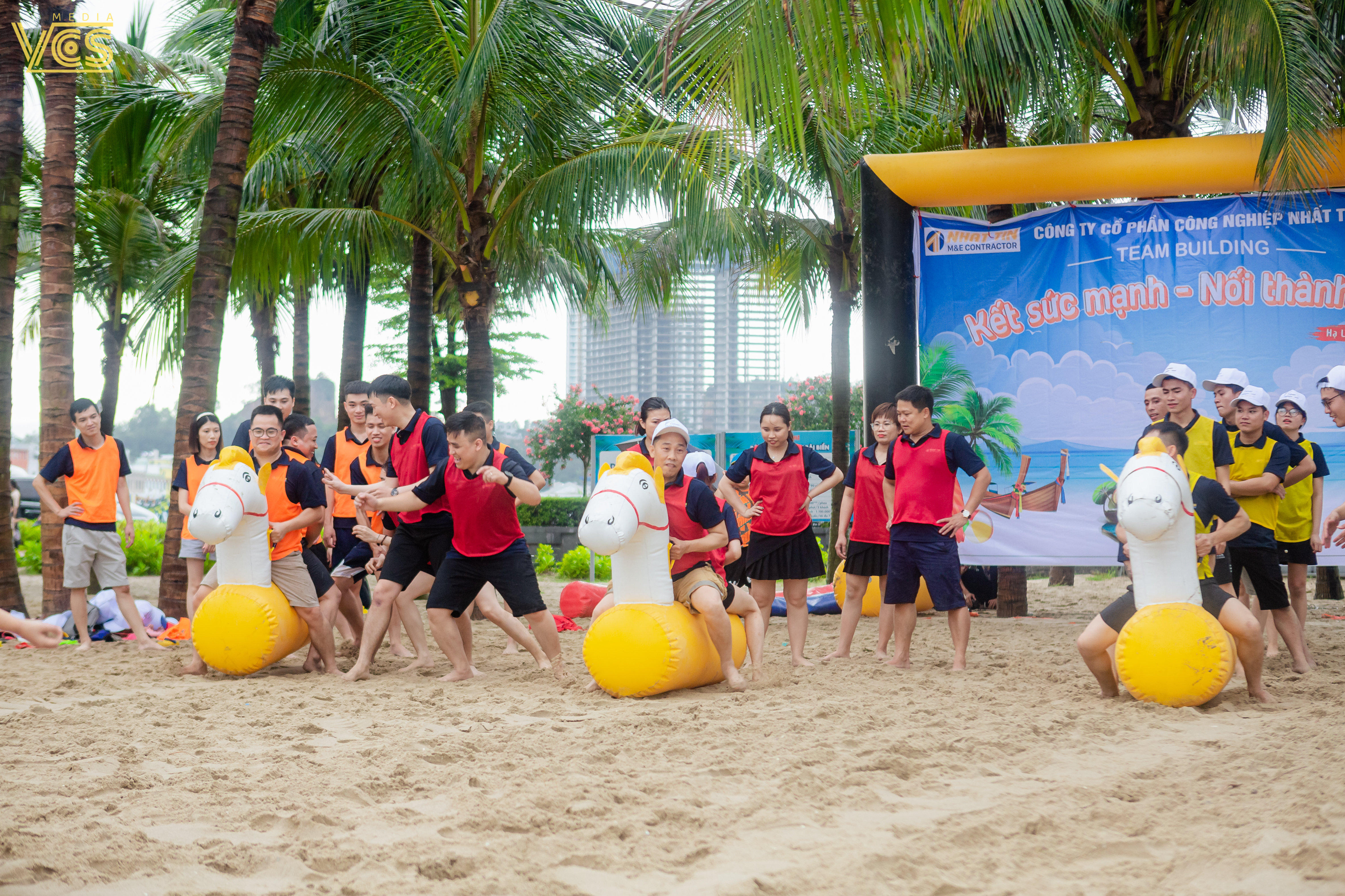 CÁCH TỔ CHỨC TEAMBUILDING CHUYÊN NGHIỆP NÂNG CAO TINH THẦN ĐỒNG ĐỘI