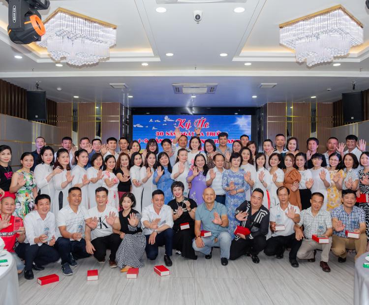 GALA DINNER 30 NĂM NGÀY RA TRƯỜNG ĐẰNG GIANG- ĐÔNG KHÊ- AN ĐÀ