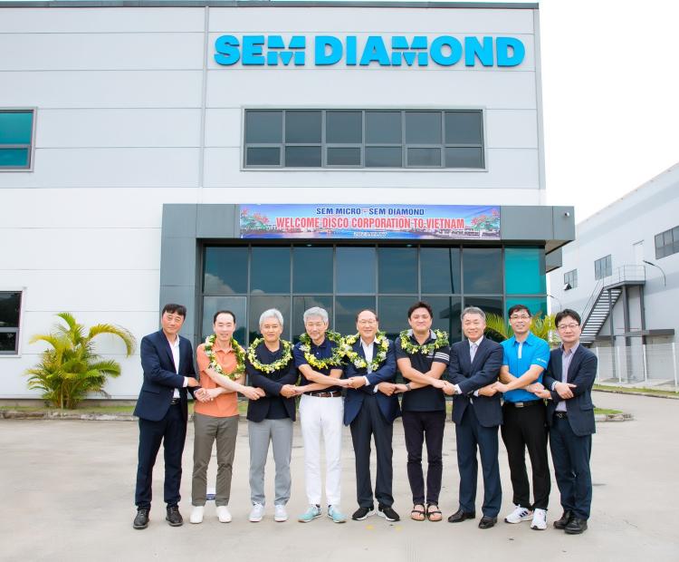 Chào đón các lãnh đạo từ tổng Tập đoàn DISCO Hàn Quốc tới thăm nhà máy SEM MICRO - SEM DIAMOND tại Việt Nam. 