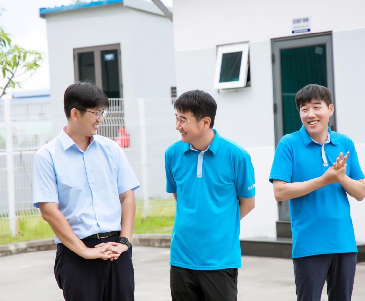 Chào đón các lãnh đạo từ tổng Tập đoàn DISCO Hàn Quốc tới thăm nhà máy SEM MICRO - SEM DIAMOND tại Việt Nam. 