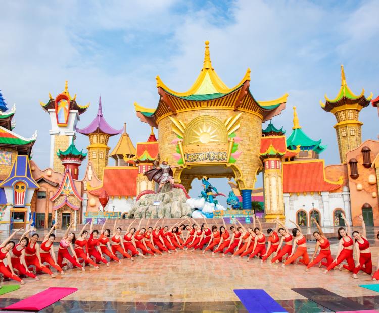 TEAM YOGA LINH TÂY