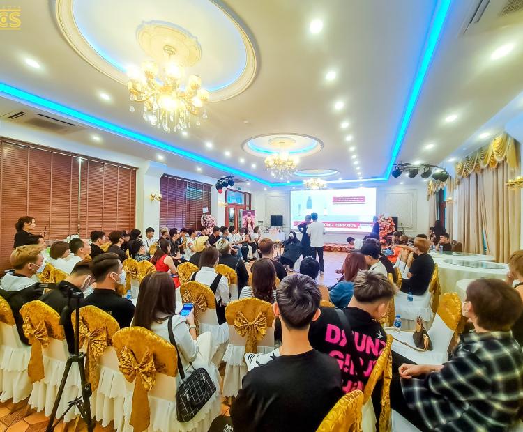 Workshop Balayage hair color của nhãn hàng Inebrya  