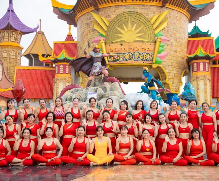 TEAM YOGA LINH TÂY
