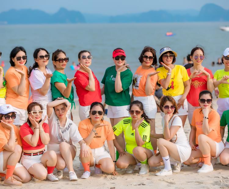 HELLO SUMMER CLB NEW STAR - HẠ LONG 2023