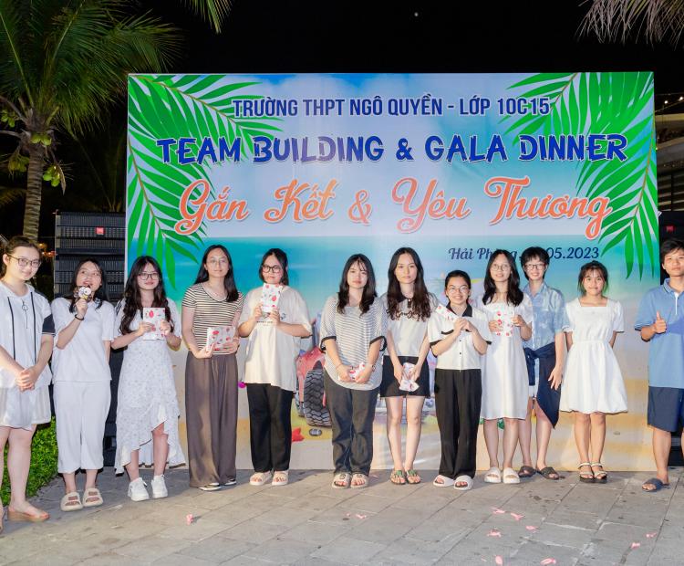 TEAM BUILDING-GALA DINNER 10C15 THCS NGÔ QUYỀN