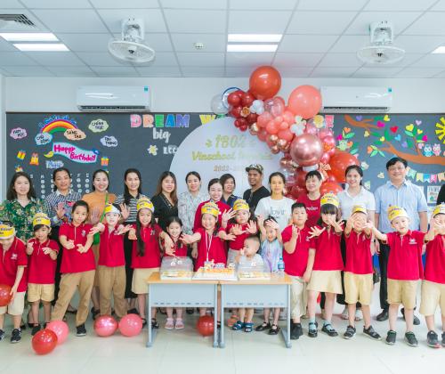 TIỂU HỌC VINSCHOOL LỚP 1B2