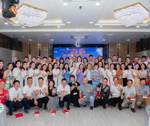 GALA DINNER 30 NĂM NGÀY RA TRƯỜNG ĐẰNG GIANG- ĐÔNG KHÊ- AN ĐÀ