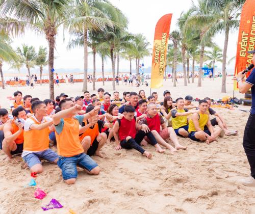 Team building cùngcông ty TNHH JYUICHIYA Việt Nam